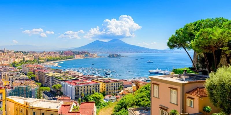 United Airlines Naples Office in Italy